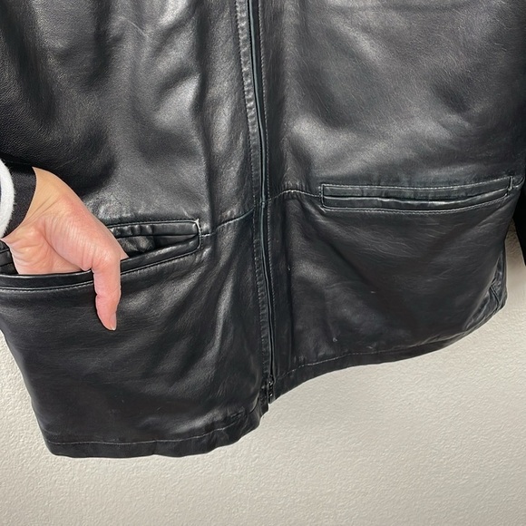 Kenneth Cole Black Leather Full Zip Bomber Jacket Zip Pockets Sz L - Picture 2 of 16